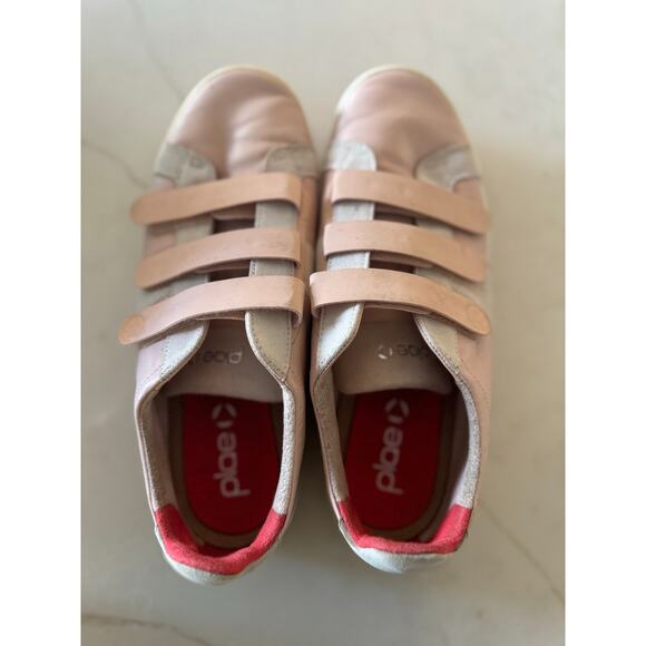 Plae Larkin Shoes Leather Cameo Rose 3 strap hook and loop sneakers W 12 M 10.5 - Picture 2 of 7